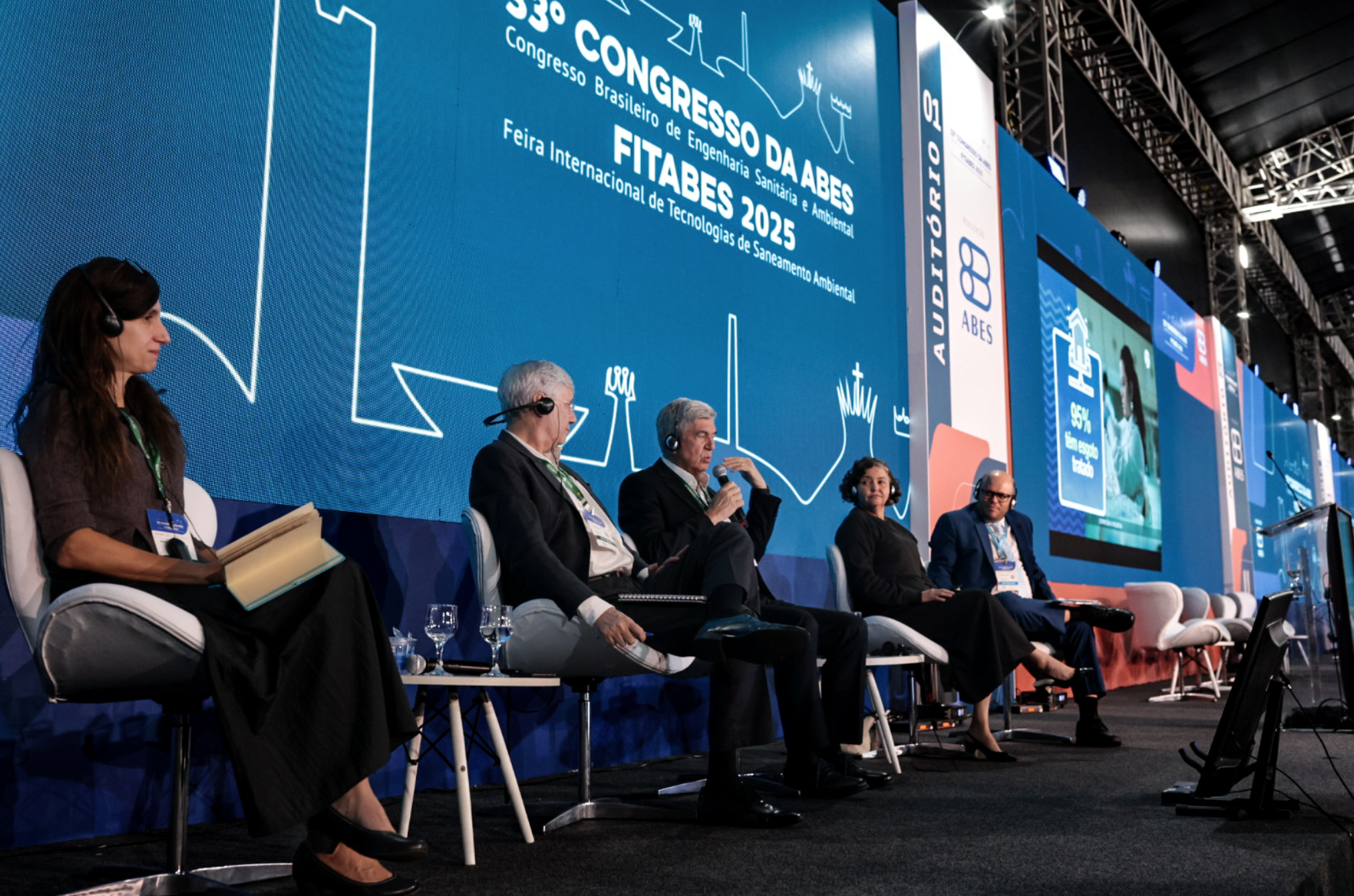 Painel sobre saneamento integrado no 33º Congresso da Abes (Cristiano Carvalho/Caesb)
